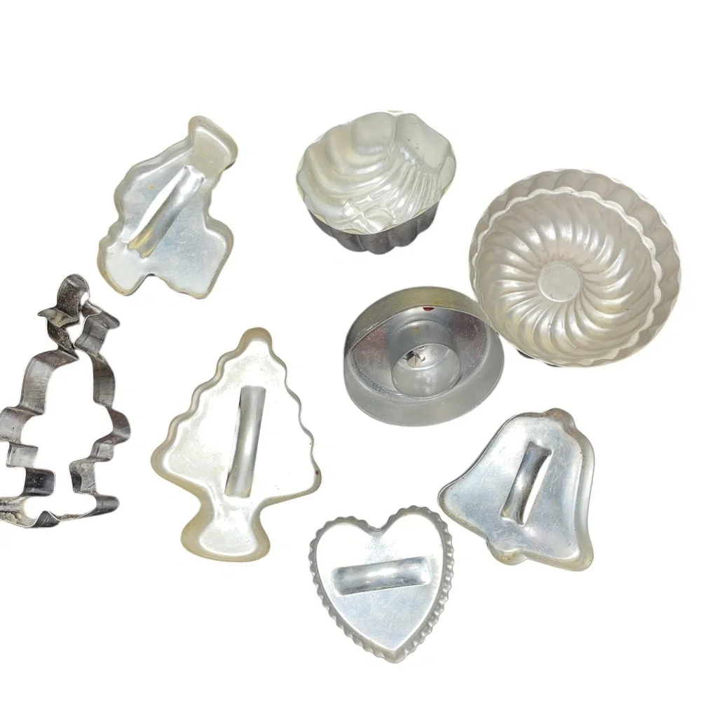 7 Vintage Cookie Cutters and Molds Christmas‎ Tree Santa Heart Aluminum